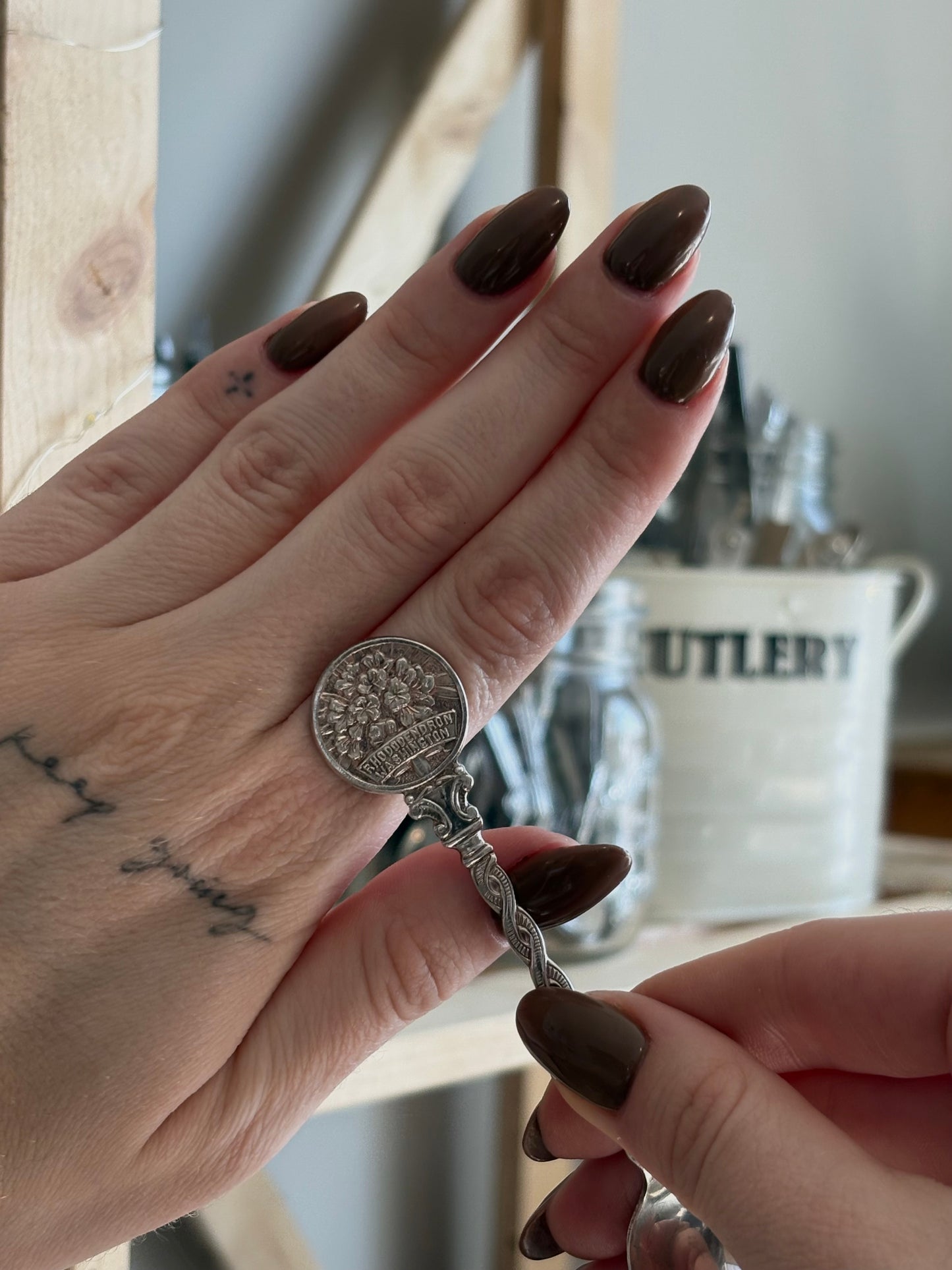 Rhododendron Washington floral