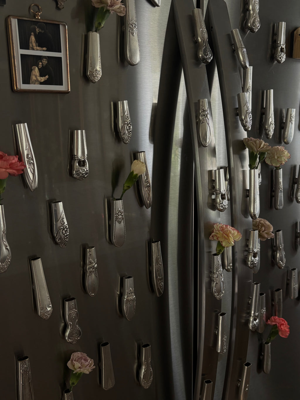Magnetic Vase