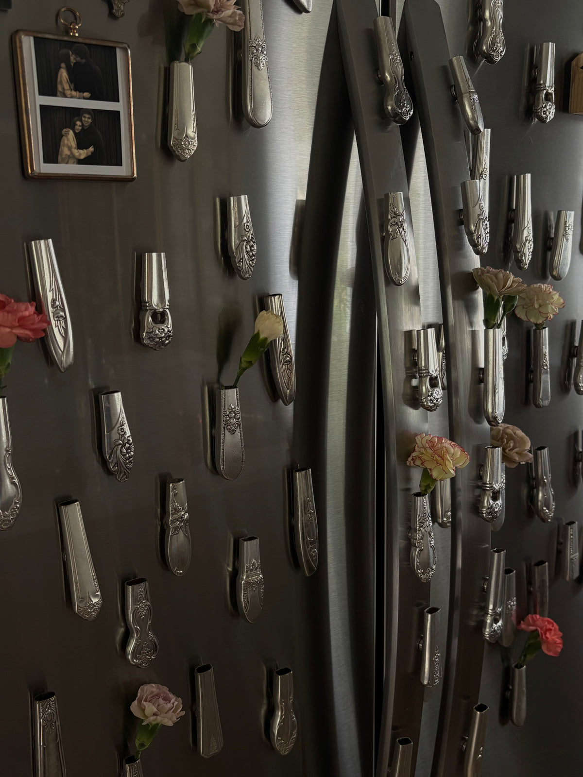 Magnetic Vase
